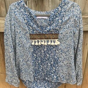 Love Lucy Live blue floral blouse